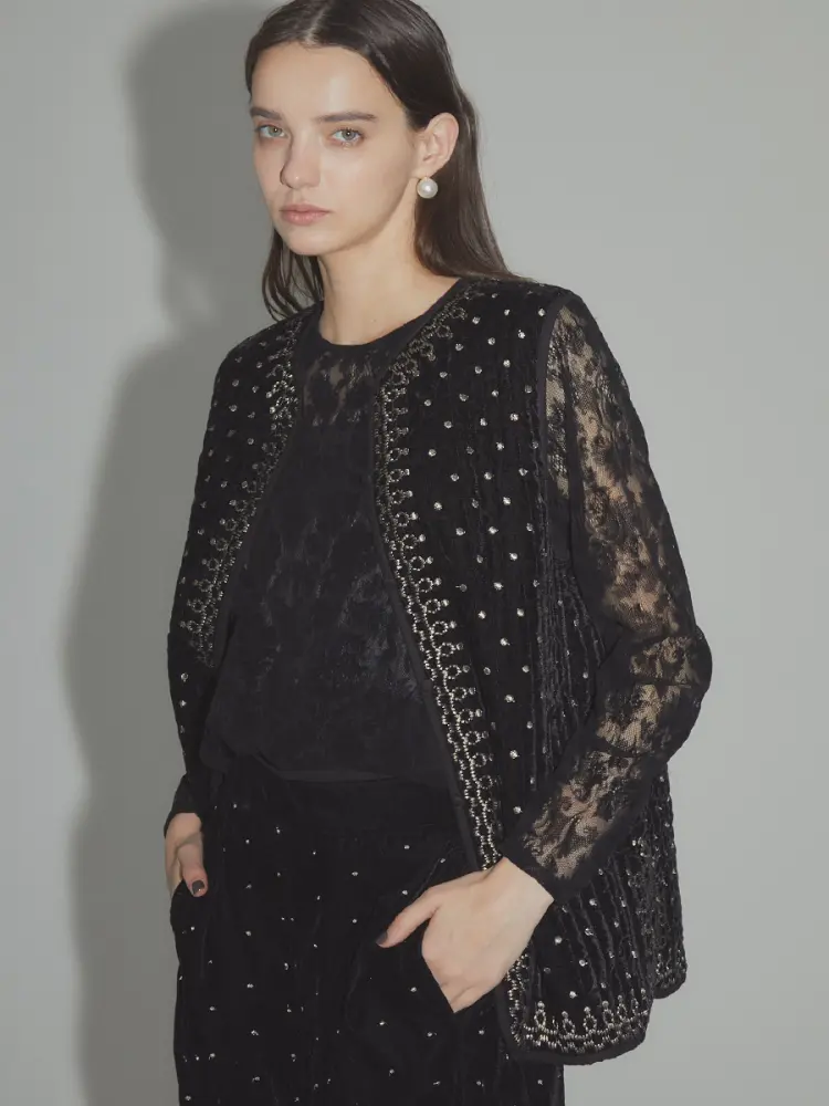 ドット刺繍ベロアキルティングベスト - Ample - Vin｜YAMADAYA STORE