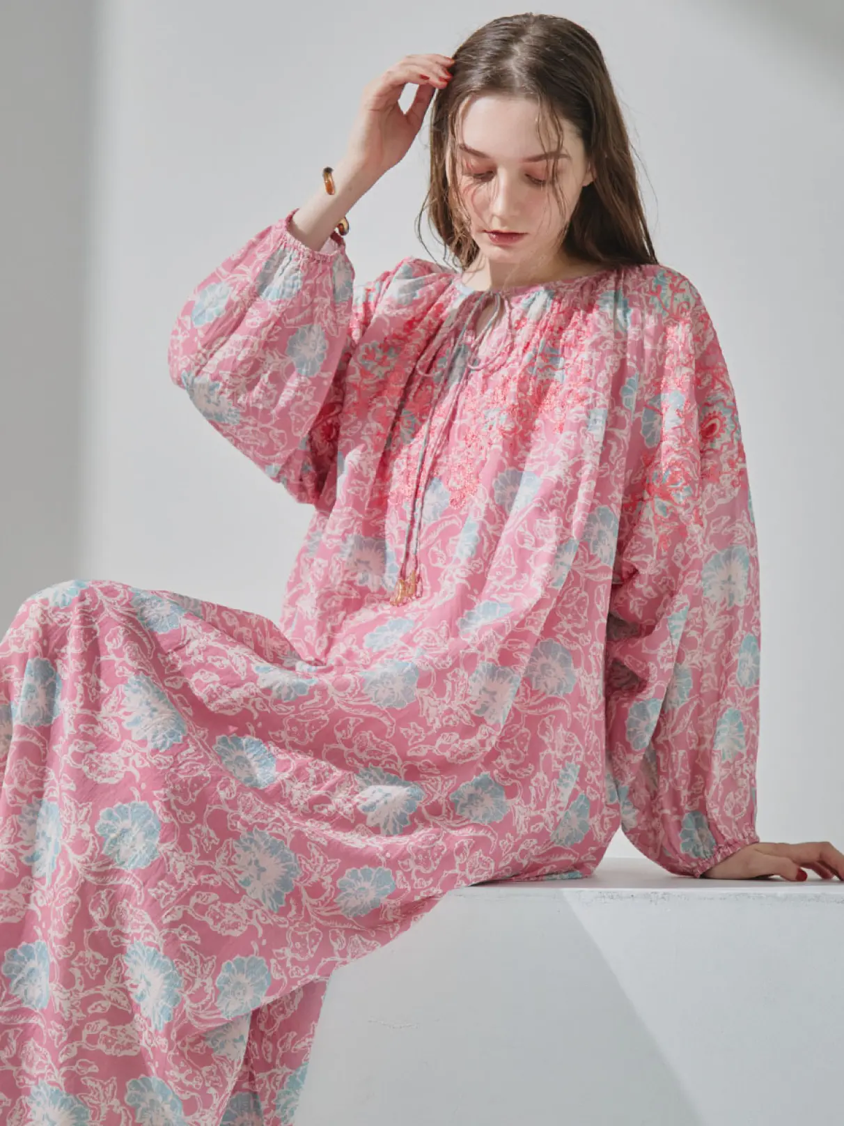 ブロックプリント刺繍ワンピース - Ample - Vin｜YAMADAYA STORE