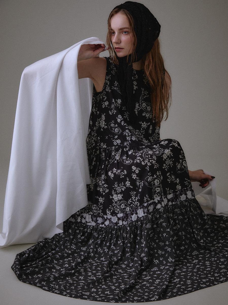 【美品】MARK&LONA ノースリーブワンピース 38 ブラック CODE パネル柄ノースリーブワンピース - Ample - Vin｜YAMADAYA STORE